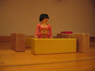 a hoteldesk can become a lonely place. a hoteldesk can become a lonely place.